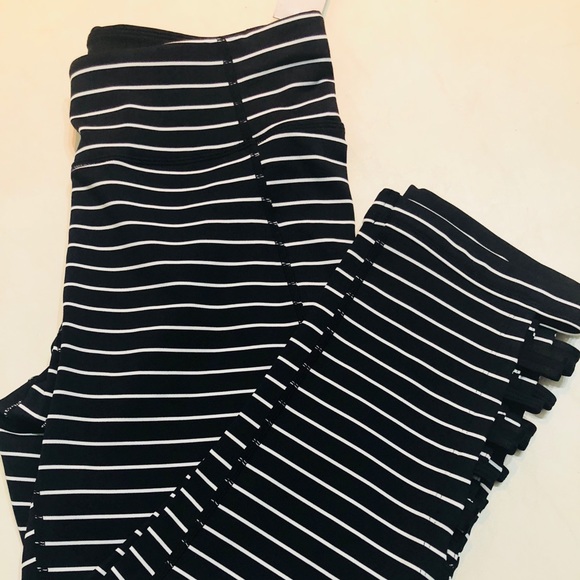 Calvin Klein Pants - Calvin Klein Activewear leggings🆕